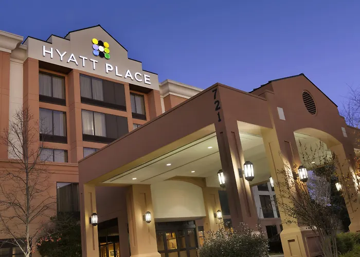 Romantic hotel: Hyatt Place Nashville Airport