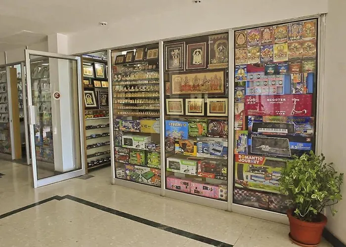Hotel with view: Ramee Guestline Tirupati