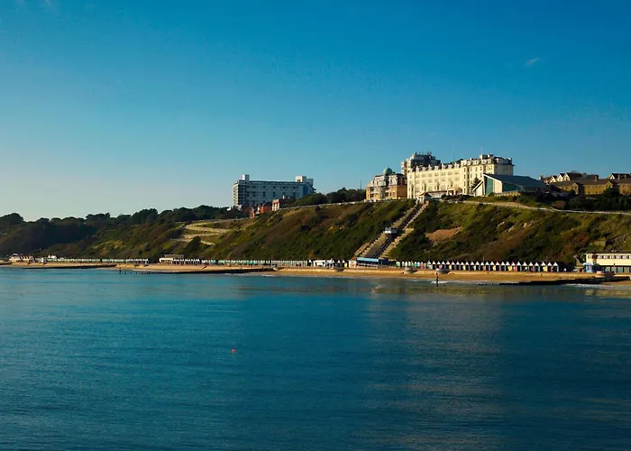Beach hotel: Bournemouth Highcliff Marriott Hotel