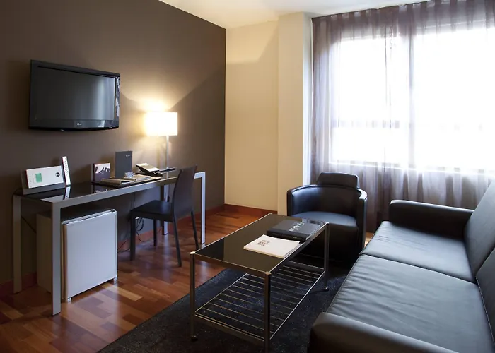  AC Avenida de América by Marriott