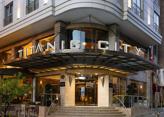 Hôtel 5 étoiles: Titanic City Taksim