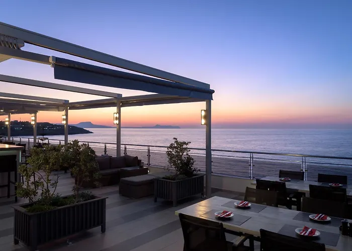 4 sterren hotel: Macaris Suites & Spa