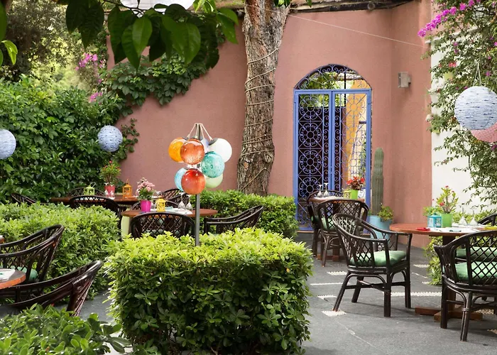 Familienhotels Dionysos