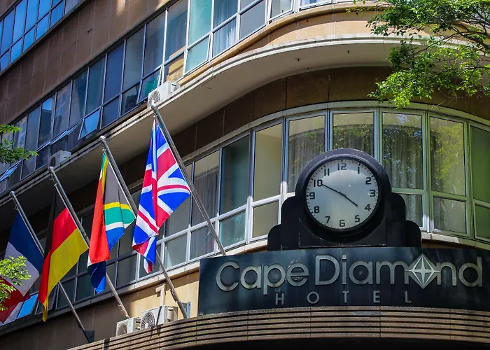 Cheap hotels Cape Diamond Boutique