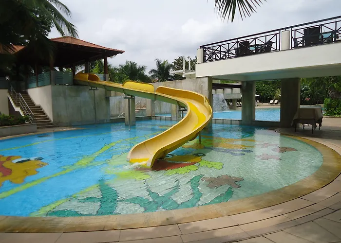 Palm Meadows Resort