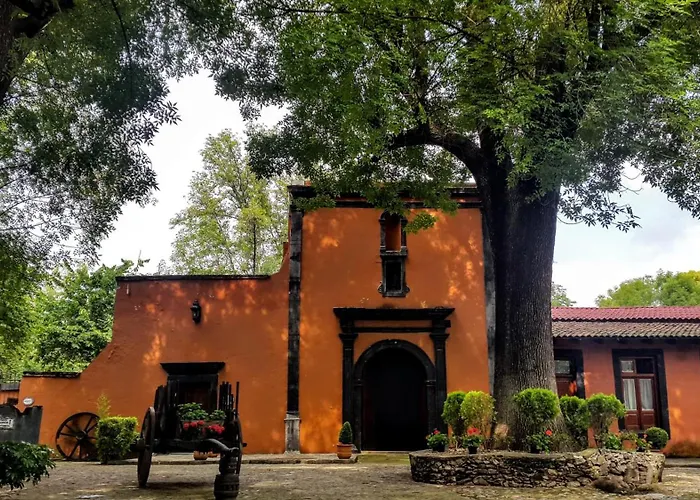 Hotels with tennis El Marques Hacienda