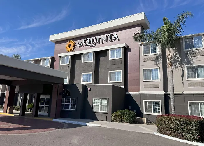 Hotel: La Quinta By Wyndham Tulare