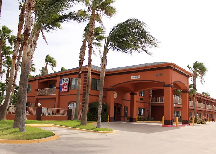 Motels Texas Inn & Suites Mcallen At La Plaza Mall And Airport