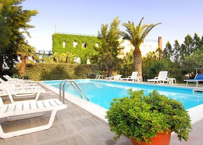 Eden Riviera