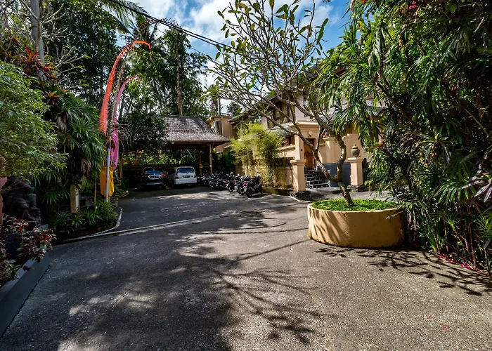 Tanah Merah Art Resort By Agata