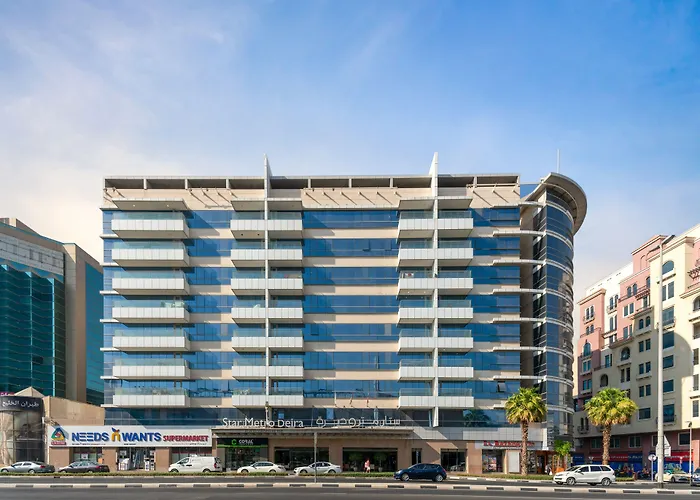 Star Metro Deira Apartments