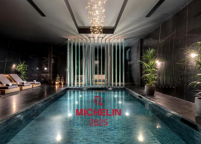 Lure & Spa - Adults Only