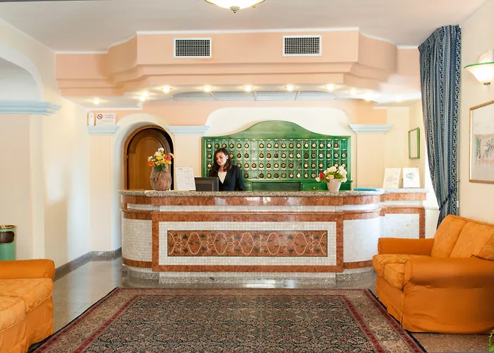 Hotel Con Piscina Maria Rosaria