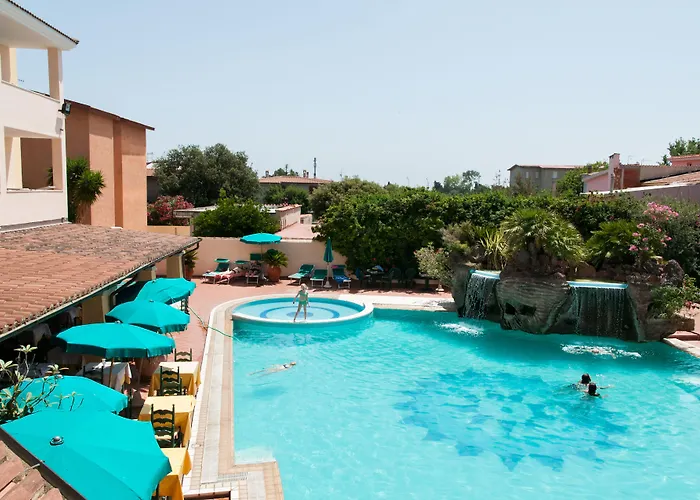 Hotel Con Piscina Maria Rosaria
