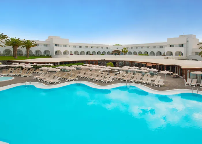 Hotel con piscina: Relaxia Olivina