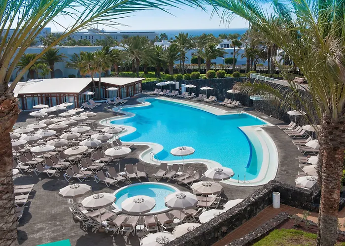Hotel con piscina: Relaxia Olivina
