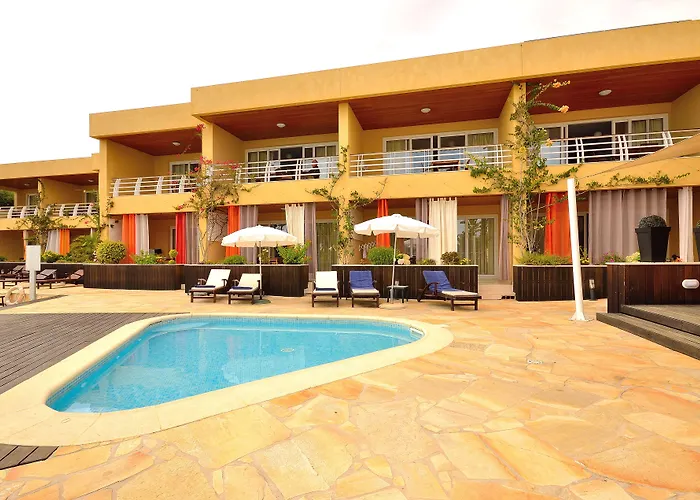 Hotel mit Pool: Vila Luz