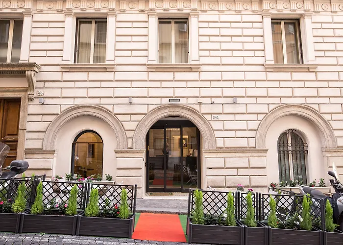 Hotel familiar: Hotel Fellini A Fontana Di Trevi