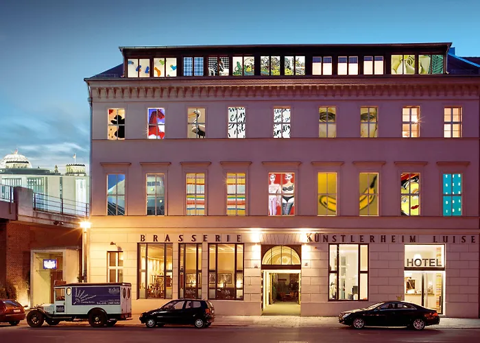 Сity center hotels Arte Luise - Digital Check In