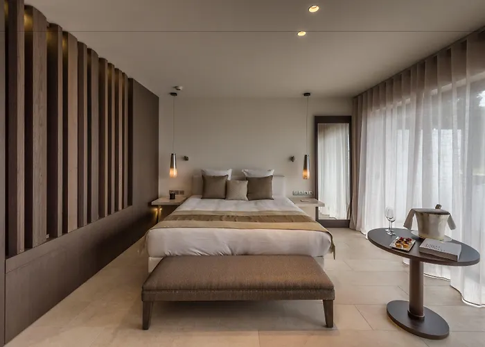 Hotel 5 stelle: Cap D'Antibes Beach Hotel