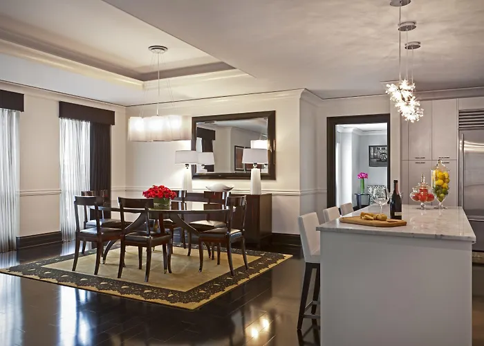 Hotel com tênis: Waldorf Astoria Chicago