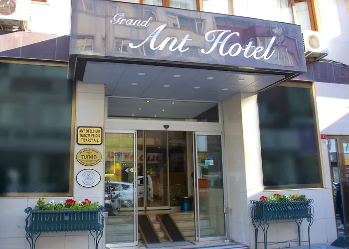 Familiehotel: Grand Ant Hotel