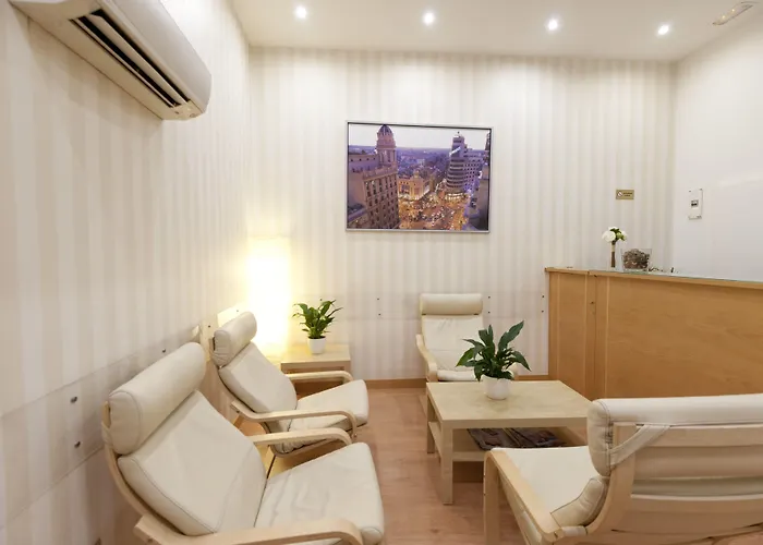  Hostal Abami II