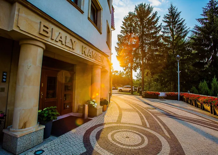& Medi-Spa Bialy Kamien