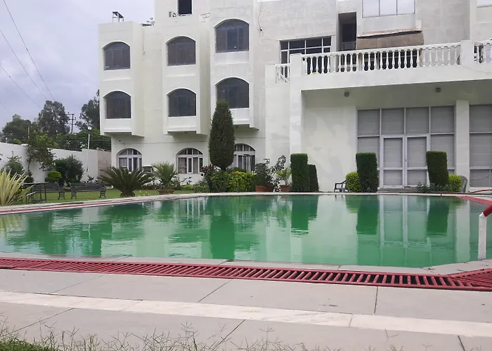 Self catering: Hotel Asia Vaishnodevi By Geetanjali Group Of Hotels