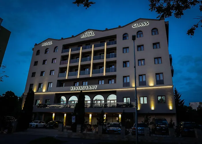 Royal Class Hotel