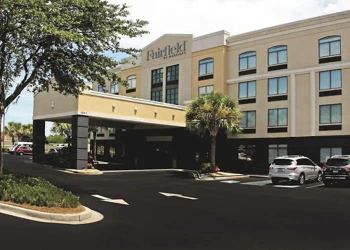 Hotels with a view Fairfield Inn & Suites By Marriott Charleston Airport/Convention Center