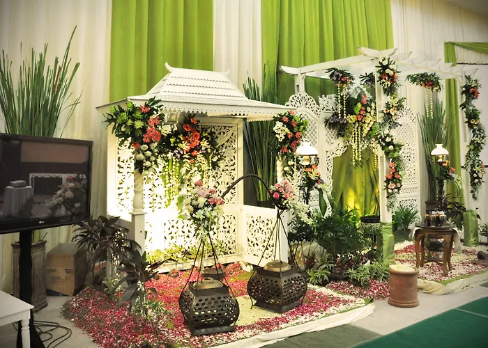 Romantic hotels Pandanaran