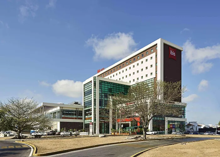  Ibis Cancun Centro