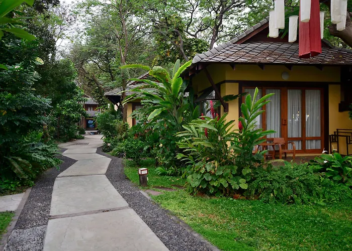 Baan Talay Dao Resort
