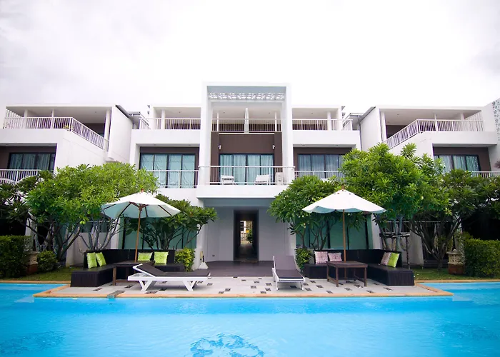 Franjipani Resort