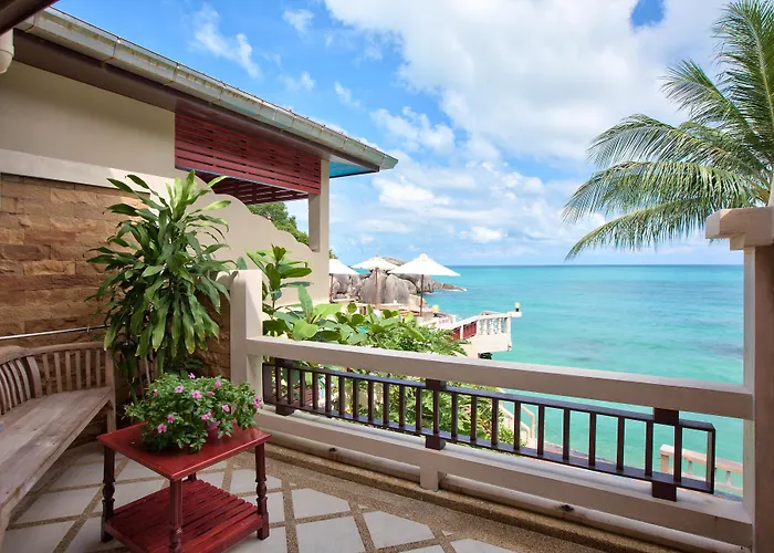 Crystal Bay Beach Resort