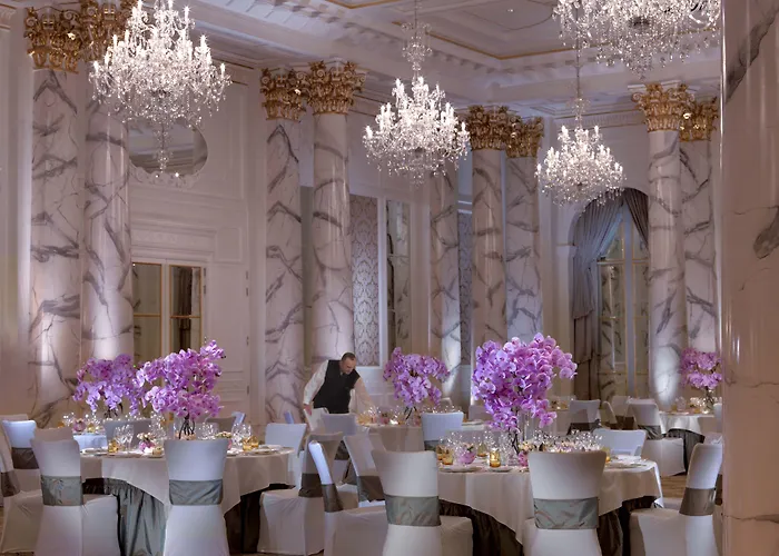 Four Seasons Hotel Baku