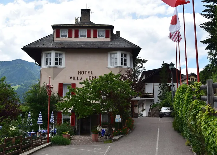 Hotel Villa Emilia