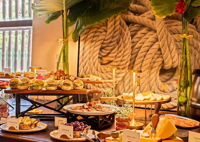 Bastión Luxury Hotel