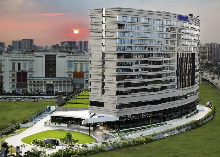 Pets Allowed Hotel Novotel Kolkata And Residences