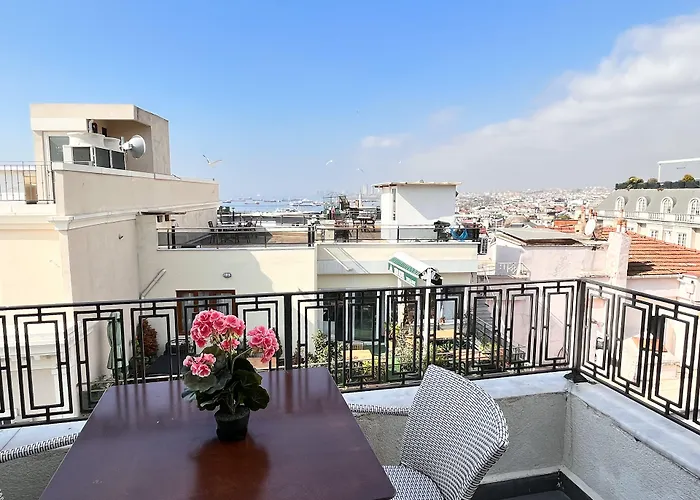 Hotel with view: Aren Suites