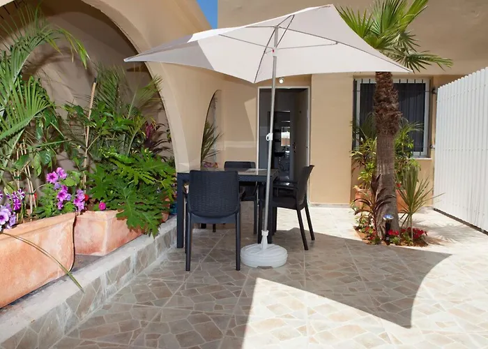 Geula Suites By Raphael s