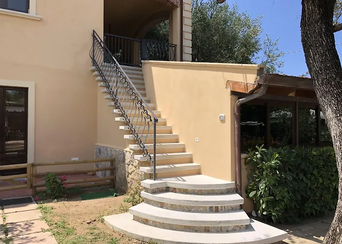 E B&B Villamirella