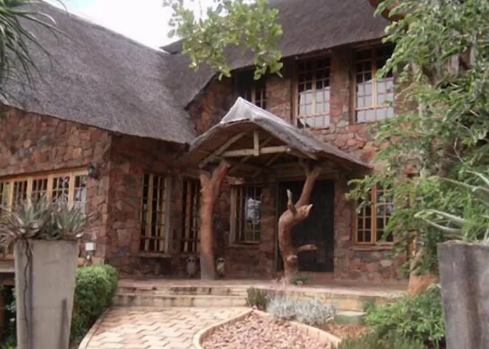 Bed and Breakfast Mokolodi House