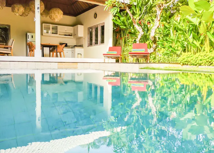 Airport Hotel: Seminyak Square Hotel And Villas