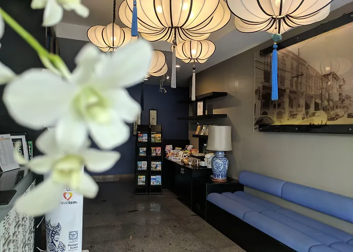 The Hostels Sino Inn Phuket - Sha Plus