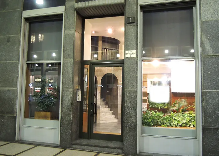 Gästehaus: Suite Milano Duomo