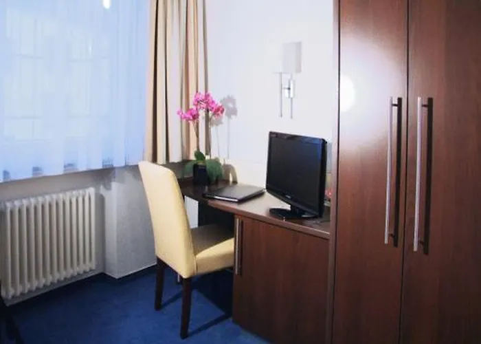Cheap hotel: Hotel Lousberg