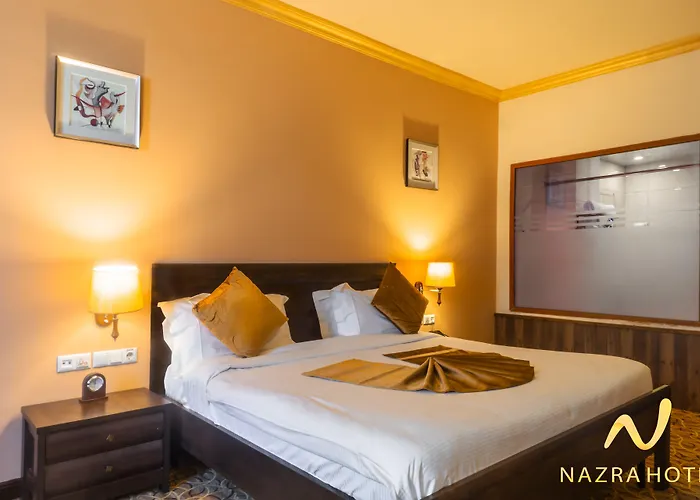 Nazra Hotel