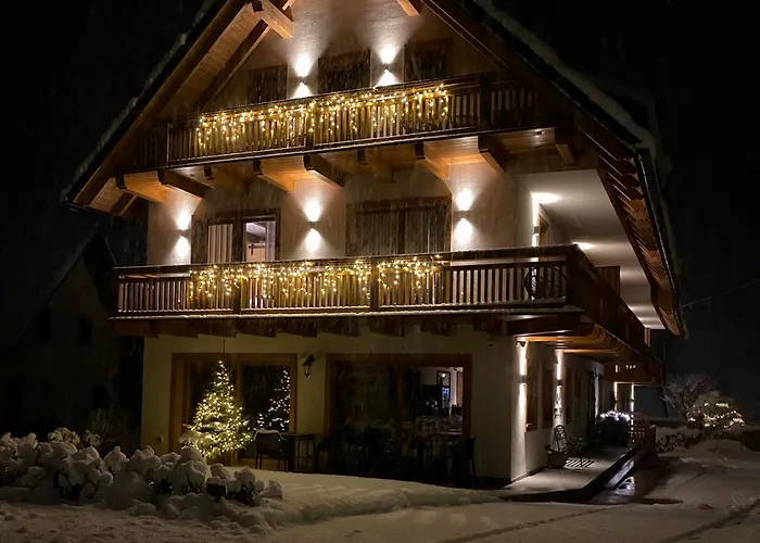  House Troha - Rooms & Apartments
